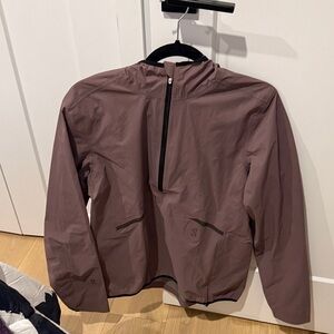 Women’s On Running mauve Jacket
